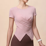 夏の新スタイルスポーツヨガ半袖女性のラウンドネックツイストチェスト Tシャツ吸湿発散性ランニングフィットネストップ女性のに向け