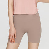 ショートパンツ 桃尻 シームレス スリムアップ 着圧 ヒップアップ 美尻 ハーフパンツ 短パン 4分丈 ストレッチ おしゃれ 速乾 快適 ハイウエスト 柔らかく 全5色 スポーツ フィットネス ジム ピラティス ランニング S-L